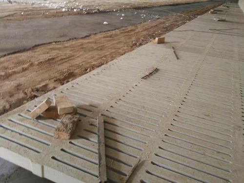 水泥漏糞板組件